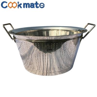 China Sustainable Stainless Steel Dishwasher Safe Colander Kitchen Accessory For Steamer And Strainer for sale