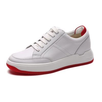 China Genuine Leather Comfortable Lightweight Sneaker White Genuine Leather Casual Height Cow Height Elevator Sports Fashion Increasing Running Shoes For Men for sale