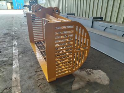 China 0.4 Cbm Excavator Skeleton Screening Bucket 450 Kgs For 3-20Ton for sale