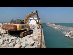 Excavator Grapple for Rock in the sea