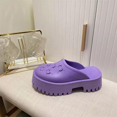 China Fashion Trend Summer Fashion Non-slip White Soft Women Slippers For Ladies Woman Slippers for sale