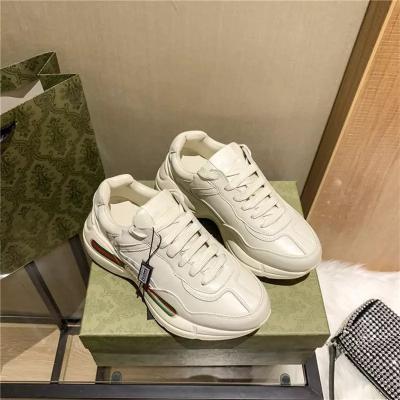 China Fashion Trend Factory Wholesale Price Casual Luxury Breathable Unisex Trainer Sports Sneaker For Women for sale