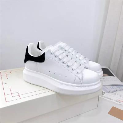 China 2021 Fashion Trend Fashion Comfortable White Black Comfortable Running Breathable Sizes Increasing Alexand Sneakers for sale