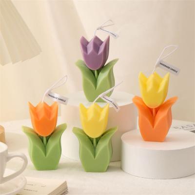 China Lovely Tulip Birthdays Flower Shape Creative Soy Wax Scented Candle Home Decor Living Room Decoration Scented Candles for sale