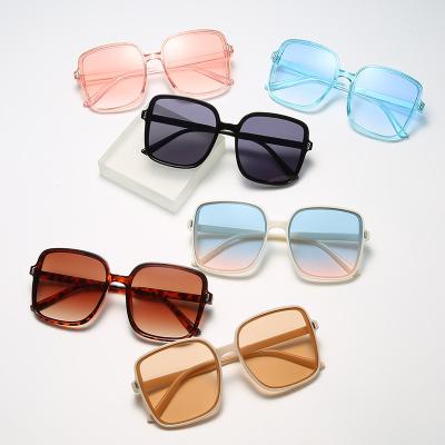 China Fashion Sunglasses Wholesale Retro Acetate Best Quality UV400 Classic Trendy Polarized Sunglasses For Women 2022 Shades Lens for sale