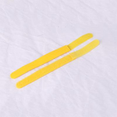 China Fashion Self Adhesive Hook and Loop Straps Fastening Tape Sticky Velcroes Strap for sale