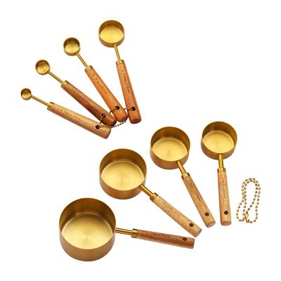 China 8 Piece Comfortable Handle Cup and Measuring Spoon Comfortable Kitchen Sustainable High Quality Wooden Measuring Tools for sale