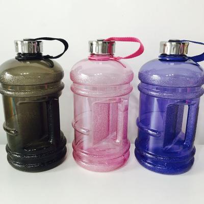 China 2.2L Viable Gym Exercise Bottle Outdoor Exercise Portable Water Bottle for sale