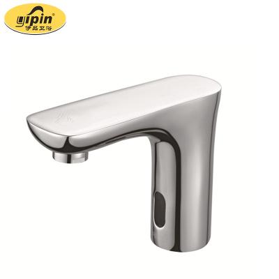 China Sense Faucets Modern Touchless Faucet Infrared Sensor Bathroom Faucets Deck Mounted Chrome Bathroom Sink Faucet for sale