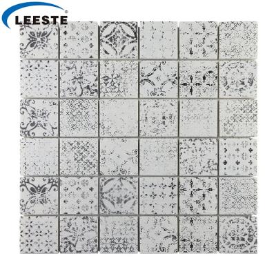 China New Design Good Quality Irregular Black Laminate Inkjet Parquet Flooring With Mesh Design Marble Mosaic Tiles for sale