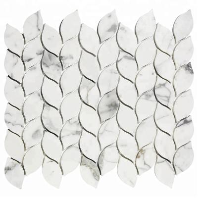 China Interior Tiles Manufacturing Hone Finished Sheet Shape Cheap Calacatta White Marble Mosaic for sale