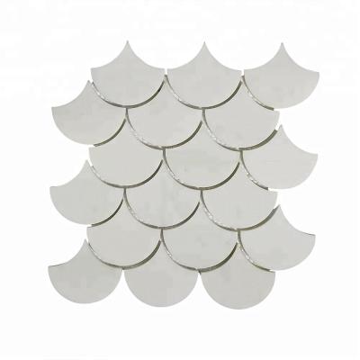 China Danby Color White Marble Flooring Stone Mosaic Tall Fan Pattern Chips For Wall Tiles for sale