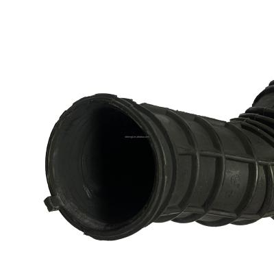 China Auto Engine Parts Rubber Tube OEM 17228-RAA-A00 Air Cleaner Intake Hose For Honda Accord 2003-2005 for sale