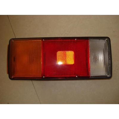 China 214-1988 Plastic Tail Lamp For MITSUBISHI CANTER 2005 Auto Body Parts for sale