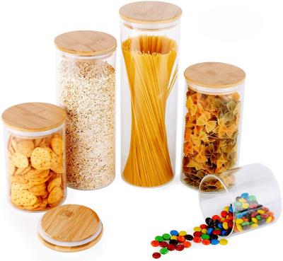 China Large 450ML Sustainable Kitchen Clear Glass Jars With Airtight Bamboo Lids for sale