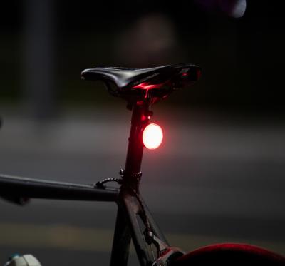 China IP68 Waterproof Bike Accessories LED Bicycle Tail Light Set Smart Rechargeable Bike Light for sale