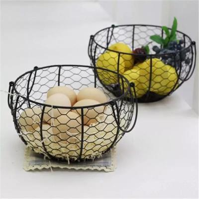 China Super Sustainable September Promotion 19.5cm Mini Metal Wire Egg Storage Basket With Wire Gold Filter With Double Ear Handles for sale