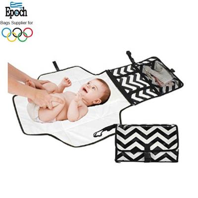 China Wholesale Detachable Foldable Portable Disposable Portable Diaper Changing Mat China Travel Changing Pad for sale