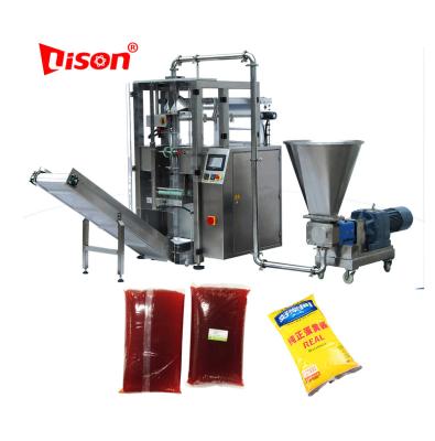 China Vertical Products Vacuum Sauce Weighing And Packing Machine for sale