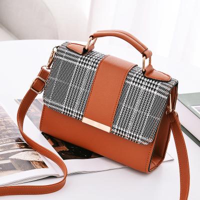 China Latest New Ladies Body Bag Cross Style Purses And Handbags Striped Design Luxury Cross - Body Shoulder Handbags For Women Fashion for sale