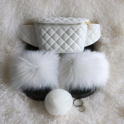 China Fashion Trend Seller Fur Slippers And Purse Sets Wholesale Faux Fur Sandals Freeze Pussy Package Bag For Women for sale