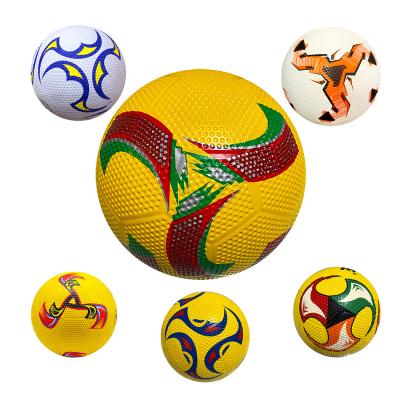 China Match.training.Kids playing rubber rubber ball Yexi promotion size 5 sports football size 4/3/2 kids soccer ball mix color printing in stock AQ8J818 for sale