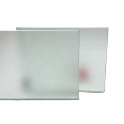 Cina top quality and best price 8mm frosted glass partition laminated frosted glass for buildings in vendita