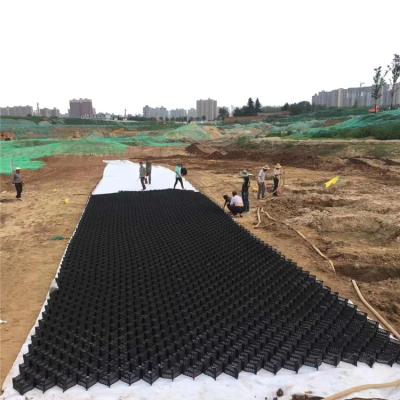 中国 地質セル 砂砂のハニコム ドライブウェイ用 HDPE 地質セル 高さ 50mm-250mm 販売のため