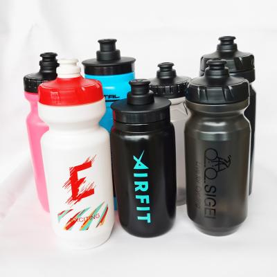 China Small MOQ Low Price High Quality Plastic Sports Water Bottle Viable In Multi-colors for sale