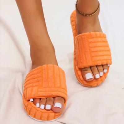 China Winter Fashion Trend Excellent Quality Faux Fur Fluffy Slippers Cotton Casual Thick Bottom Warm Slippers for sale