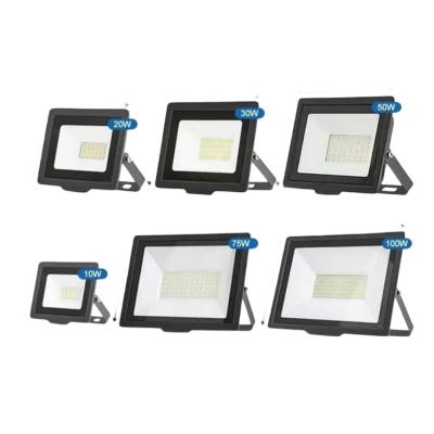 Cina Alta potenza 50W 100W IP65 LED Flood Light per all'aperto Stadium Lighting Color wireless Bianco in vendita