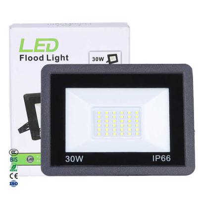 China Lámpara Flujo luminoso lm 17000 10W 20W 30W 50W 150W 200W Luz de inundación para iluminación exterior en venta