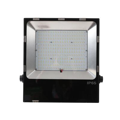 China Outdoor Solar Flood Light with Refletor Led Sensor Ip65 and 50000 Hours Working Time for sale