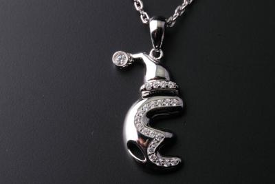 China 925 silver pendant letter E with white CZ , excellent quality in Rho plated , model number IP1352 for sale