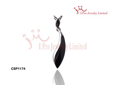 China Girls Plain Sterling Silver  Leaf Ceramic  Pendants Necklace In Black/White Matched With Set for sale