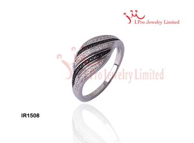 China Black And White Screw-Typed Color Twist Married Wedding Silver CZ Rings. for sale