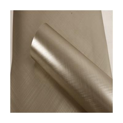 China Tamaño de rollo 60cm * 2m. Anti-rasguños pegatina metálica impermeable Pvc autoadhesivo oro papel de pared decorativo de metal para la cocina en venta