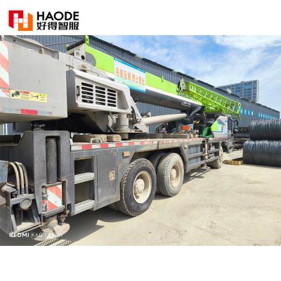 Chine Zoomlion ZTC 251E 25t camion grue 2019 année machines de construction en bon état à vendre