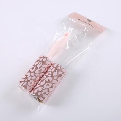 China OEM/ODM Manual Adhesive Fiber Paper Roll with PP Handle and Refills Set for Clothes Pets House Cleaning for sale