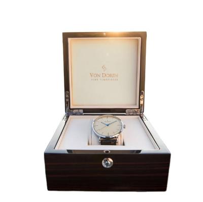 China Recycled Materials Glossy Piano Lacquer Custom Wooden Luxury Watch Boxes for sale