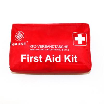 China Factory Wholesale Travel Kit Waterproof Mini Medical Survival First Aid Portable Carrying Kits Bag for sale