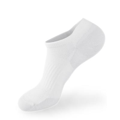 China Factory Direct High Quality Antibacterial Moisture Absorption And Wicking Sports Sweat Socks For Men's Sport Black Ankle Socks for sale