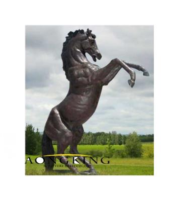 China Europe Horse Statue Bronze Color Horse Standing Animal Statue for sale