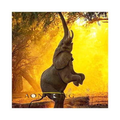 China Europe Garden Decoration Elephant Standing And Claiming Large Brass Sculpture for sale