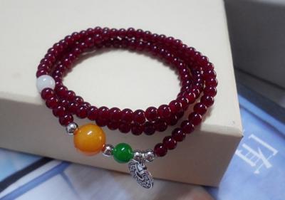 China Fashion woman glass crystal bracelets for sale