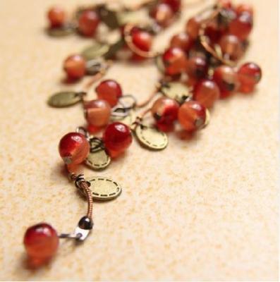 China Fashion beads necklaces with pendents ornaments for sale