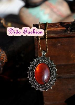 China Vintage Fashion woman Jewelry pendant necklace wholesale low MOQ UN1052 for sale