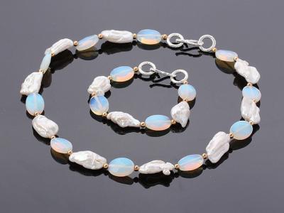 China Natural baroque pearls and opals necklace and bracelet woman Jewelry sets handmake China for sale