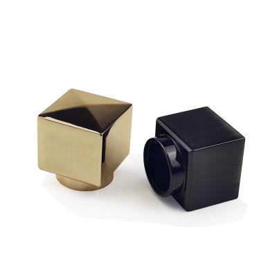 China Non Flip 15mm Luxurious Square Shaped Gold Special Brushed Black Metal Zinc Alloy Zamac Spray Perfume Cap for sale