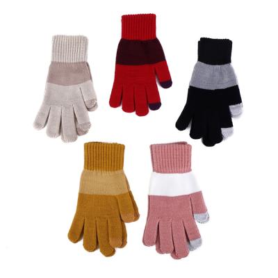 China Daily Hot Selling Customized Multi Color Embroidery Patch Acrylic Touch Screen Gloves Unisex For Smartphone Protection for sale